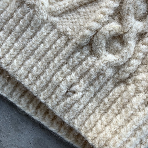 Vintage 80's Wool Cable Knit Sweater - Picture 8 of 10